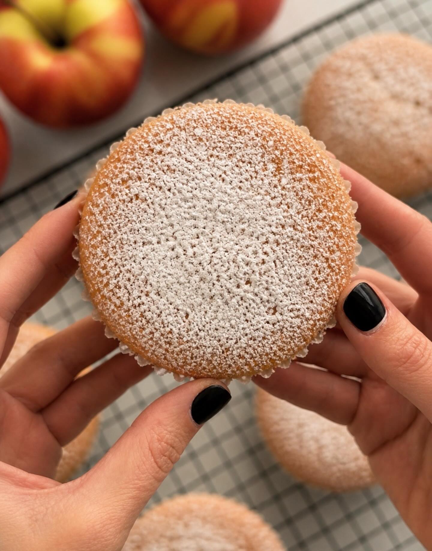 # Apple pie… but make it cake!